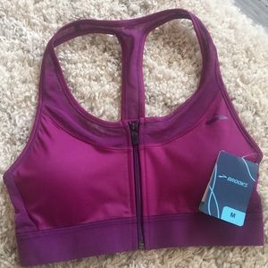 NWT- Brooks Fast Forward Crossback Zip Bra
